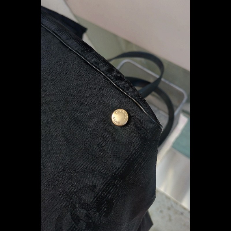 Chanel新旅行系列黑布tote-13