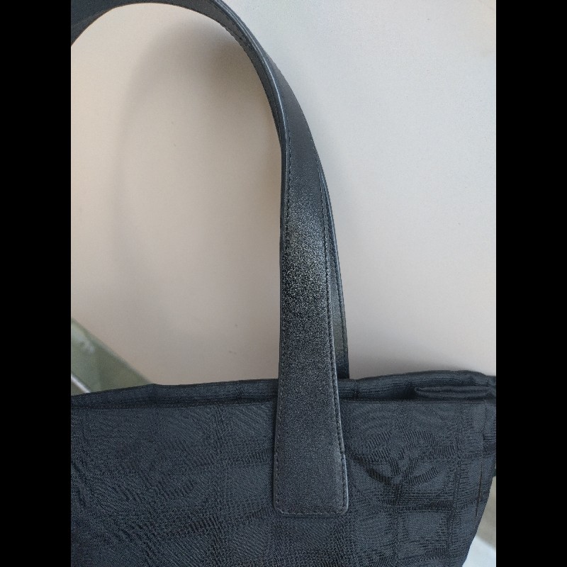 Chanel新旅行系列黑布tote-17