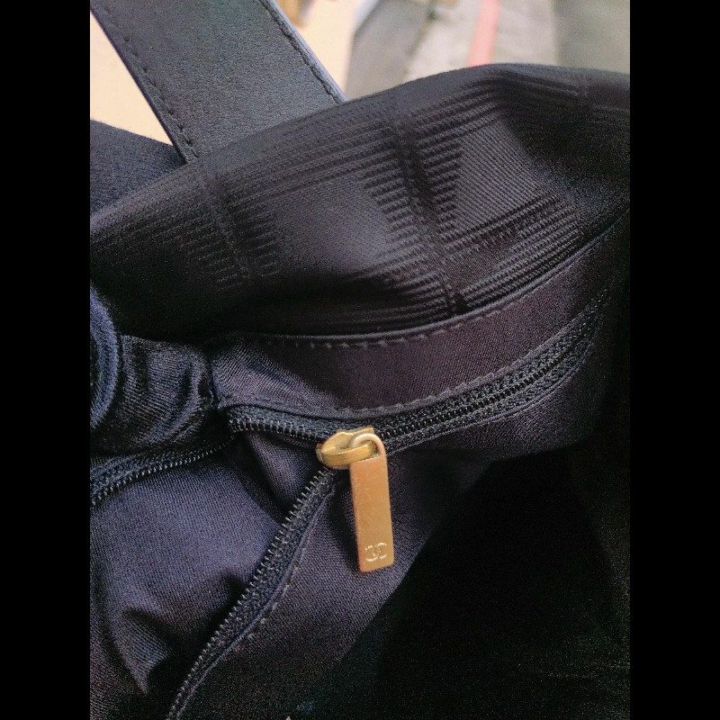 Chanel新旅行系列黑布tote-36