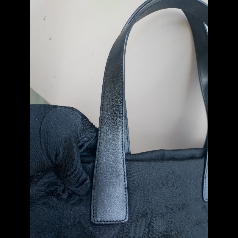 Chanel新旅行系列黑布tote-41