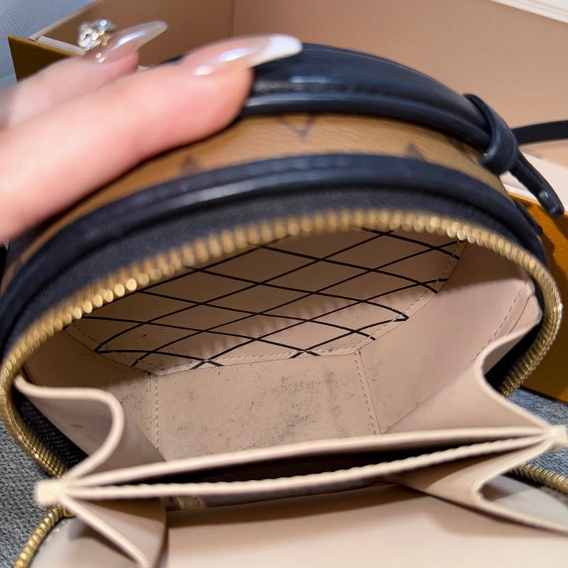 lv圓餅mini焦糖色 芯片款-17