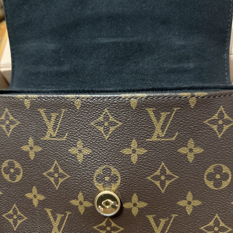 Louisvuitton - Locky BB (M44141)-1