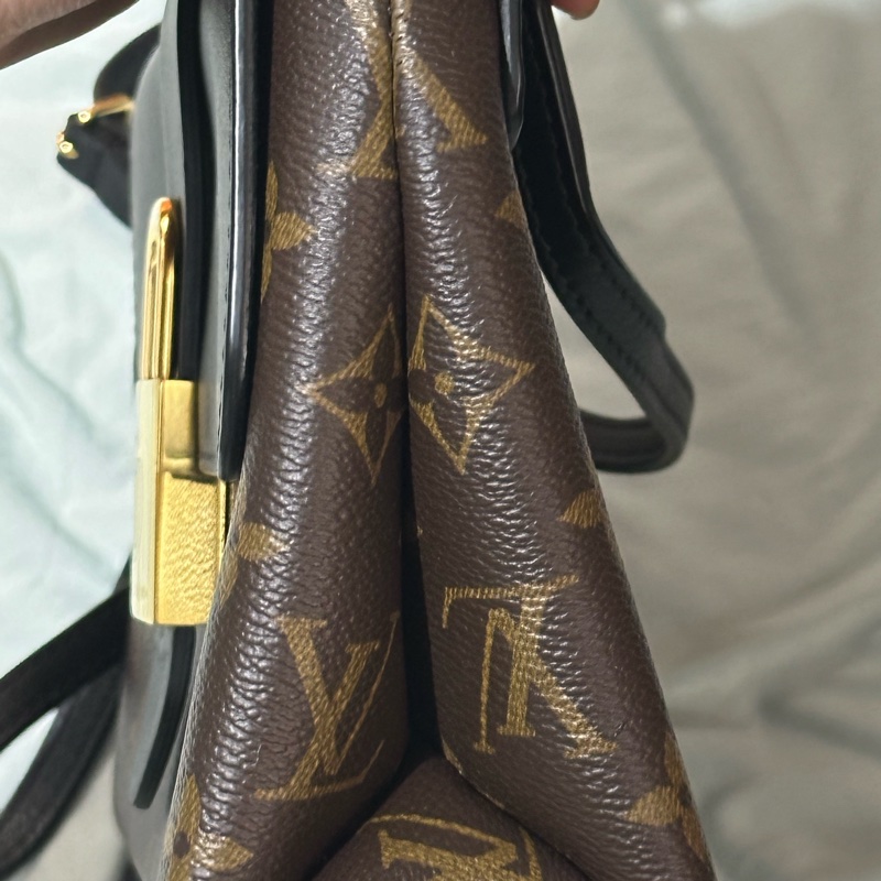 Louisvuitton - Locky BB (M44141)-6
