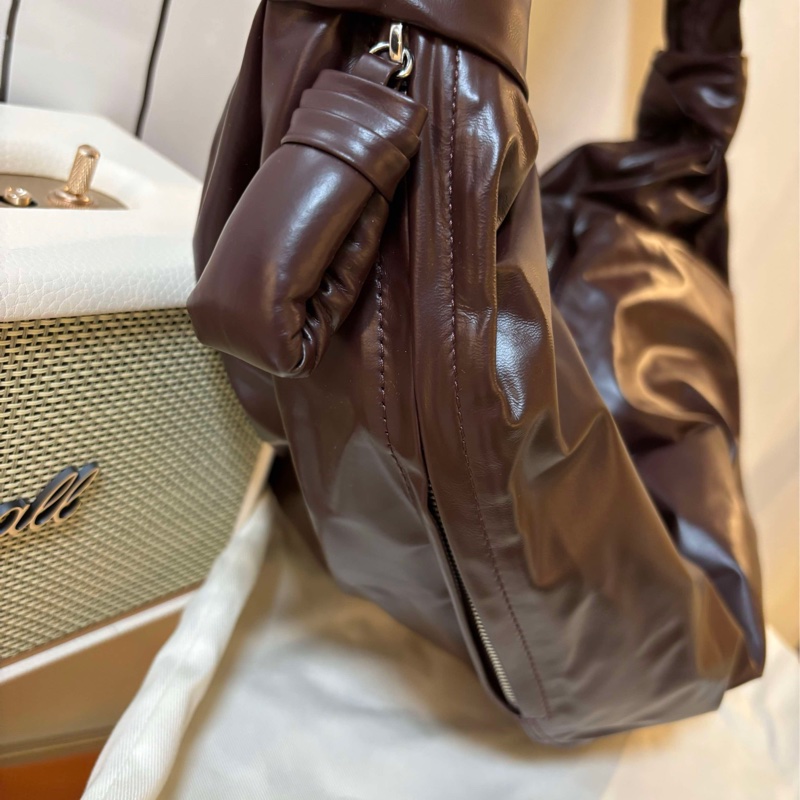 Soft croissant bag紙牛皮款牛角可頌包中號 / LEMAIRE-6