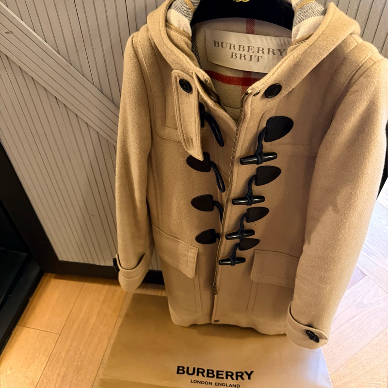 Burberry 正品 帽子牛角釦羊毛大衣 UK4 95成新 義大利羅馬Burberry專櫃帶回-9