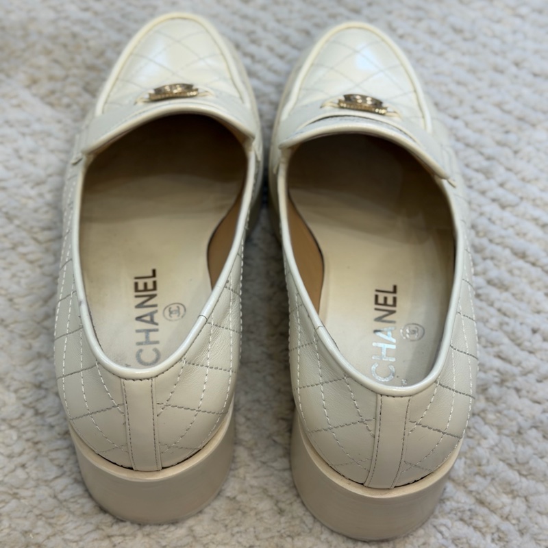 Chanel 金幣雙C 奶白粗跟樂福鞋 香奈兒樂福鞋 金幣樂福鞋-8