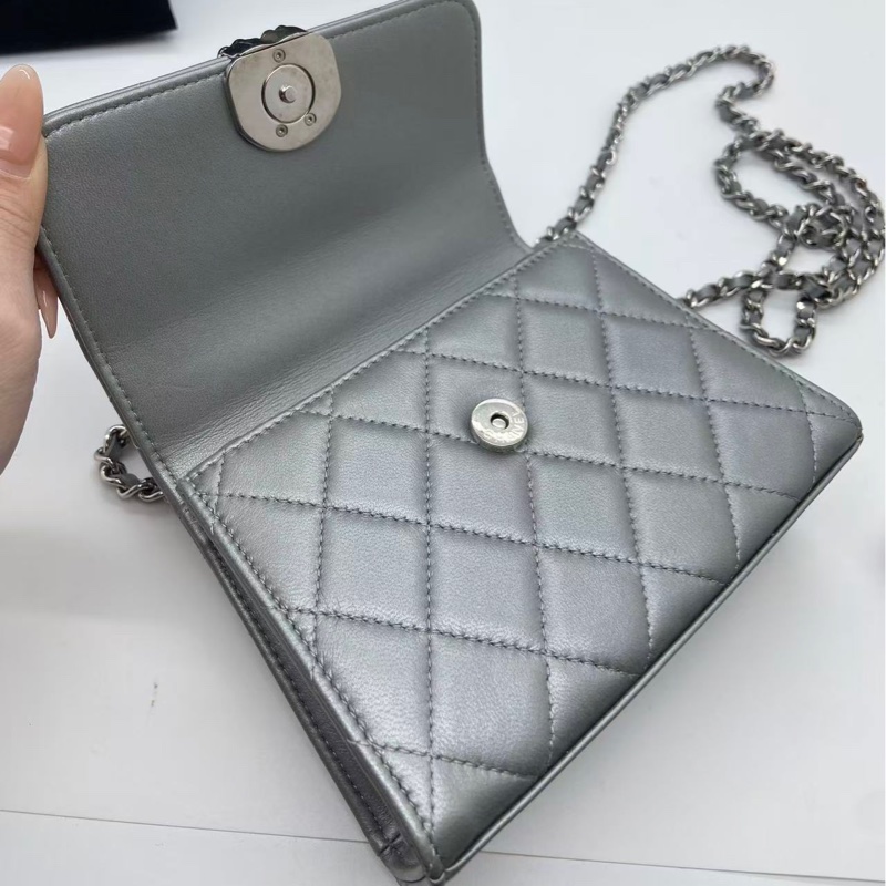 Chanel 23P 銀色手柄Kelly小廢包 中號 尺寸11*14.5*5.5cm 芯片款-13
