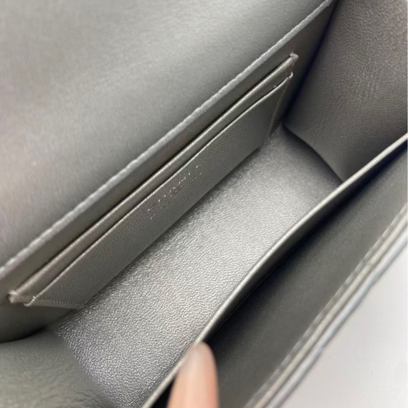 Chanel 23P 銀色手柄Kelly小廢包 中號 尺寸11*14.5*5.5cm 芯片款-14