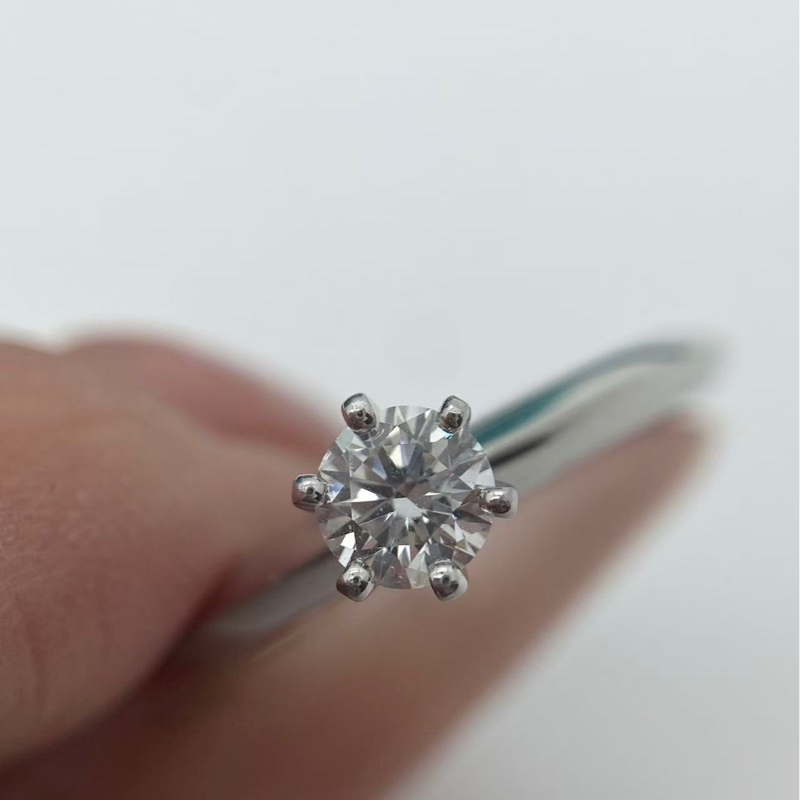 Tiffany0.3克拉鑽鑽戒47.5碼,配件盒子保卡,主鑽0.3克拉,顏色I,淨度vs1-13
