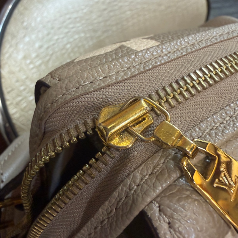 LV 斑鳩灰Petit Palais手提斜背包M58914-6