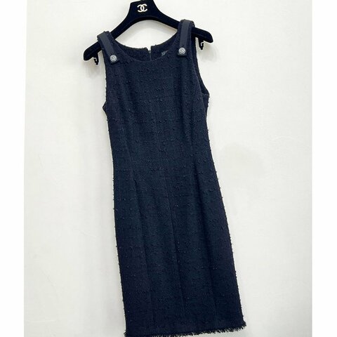 CHANEL 經典黑色毛呢合身小黑洋禮服 36/38/S/M