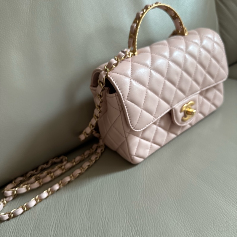 Chanel flap bag (pink) 金扣-1