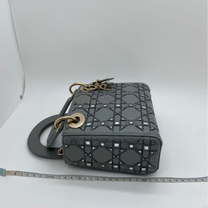 Dior迪奧 三格灰色釘珠戴妃包-21