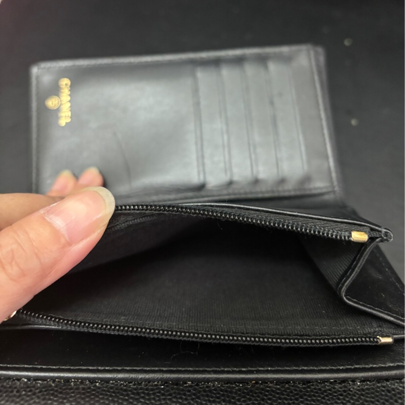 二手近9成新，Chanel 三折中夾-3