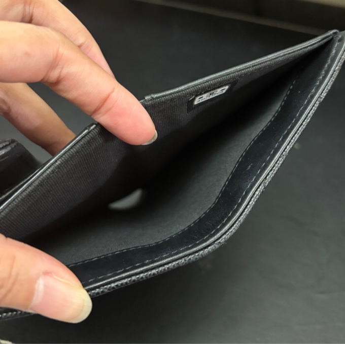 二手近9成新，Chanel 三折中夾-8