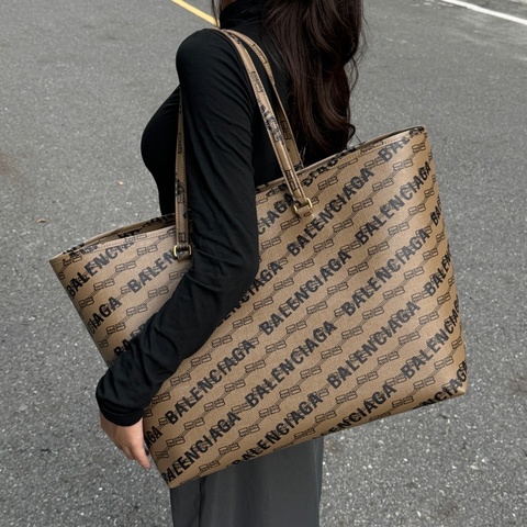 （全新品🎁） Balenciaga 巴黎世家 大包 專櫃72000！