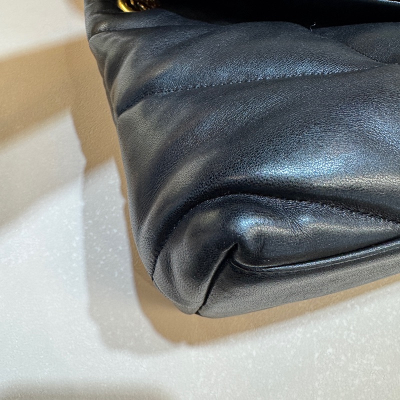 YSL黑金羊皮衍縫小號PUFFER側背包5774761 雲朵包-16