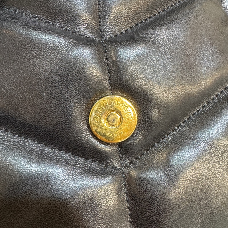 YSL黑金羊皮衍縫小號PUFFER側背包5774761 雲朵包-17