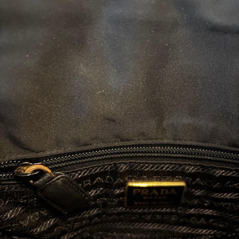 💝FuFu.Style ⟡.·* Prada 降落傘尼龍單肩包-33