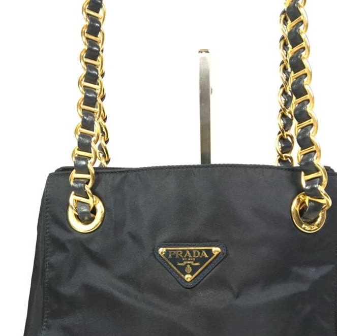 💝FuFu.Style ⟡.·* Prada 降落傘尼龍單肩包-24