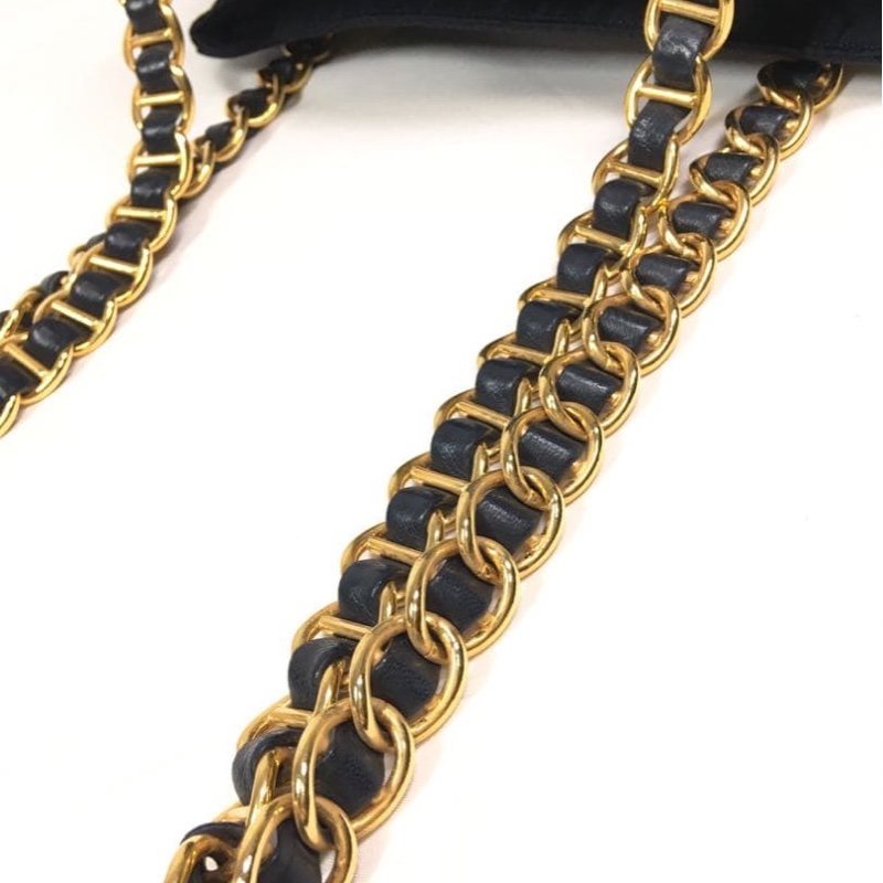 💝FuFu.Style ⟡.·* Prada 降落傘尼龍單肩包-29