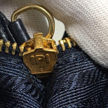 💝FuFu.Style ⟡.·* Prada 降落傘尼龍單肩包-31