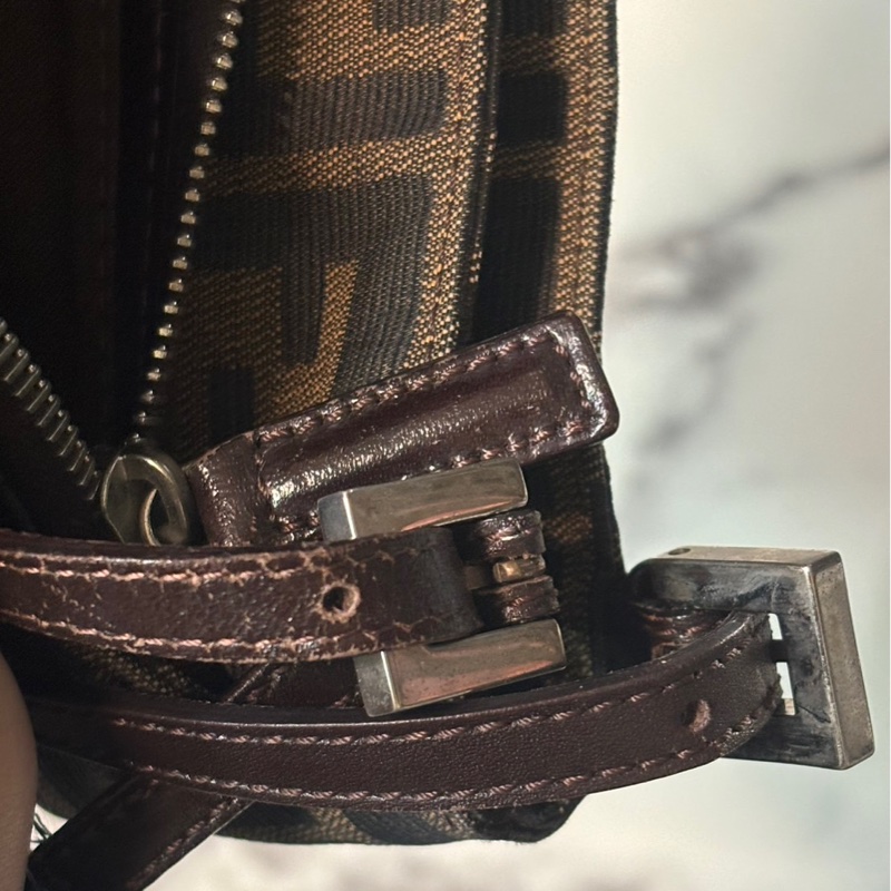 Fendi老花托特包-25