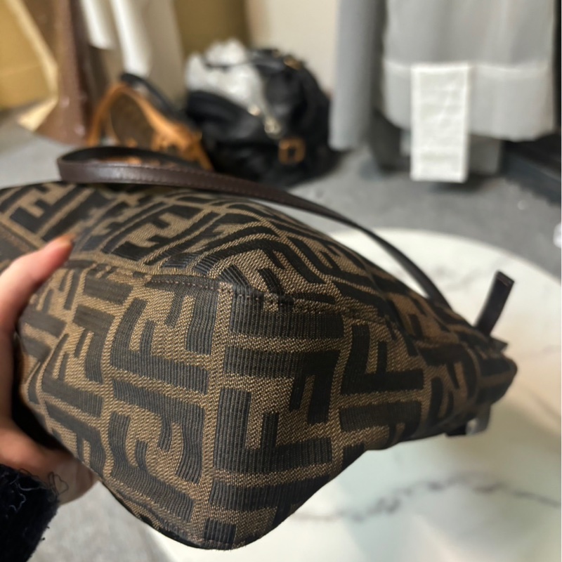 Fendi老花托特包-29