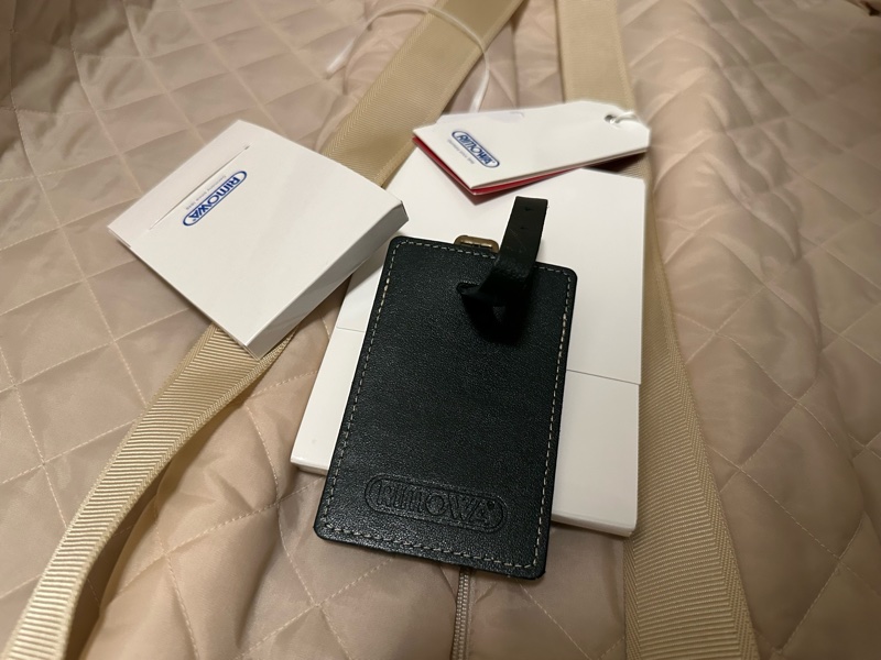 RIMOWA 限量款特殊款行李箱（四邊皮革）-5