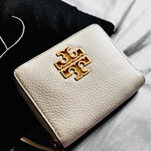 Toryburch 白金拉鍊短夾折疊短夾