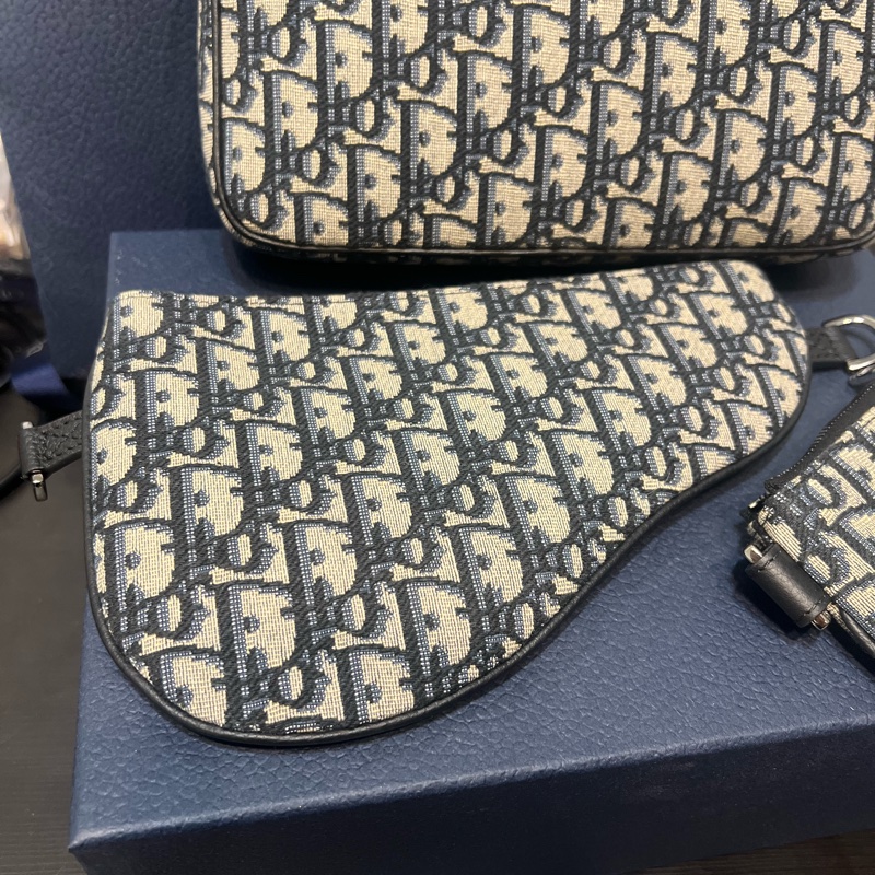 Saddle 三件式子母包~男包-9