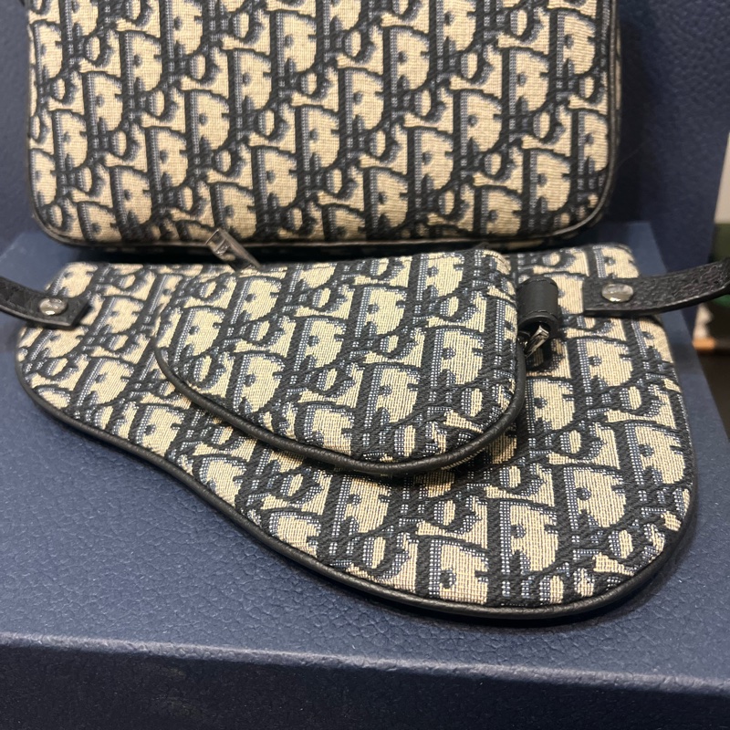 Saddle 三件式子母包~男包-14