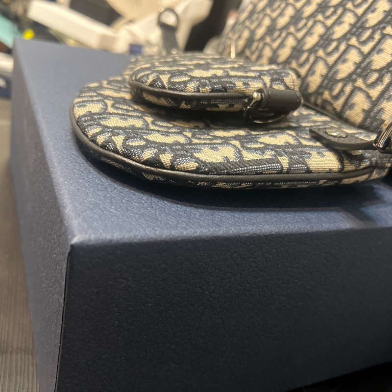 Saddle 三件式子母包~男包-17