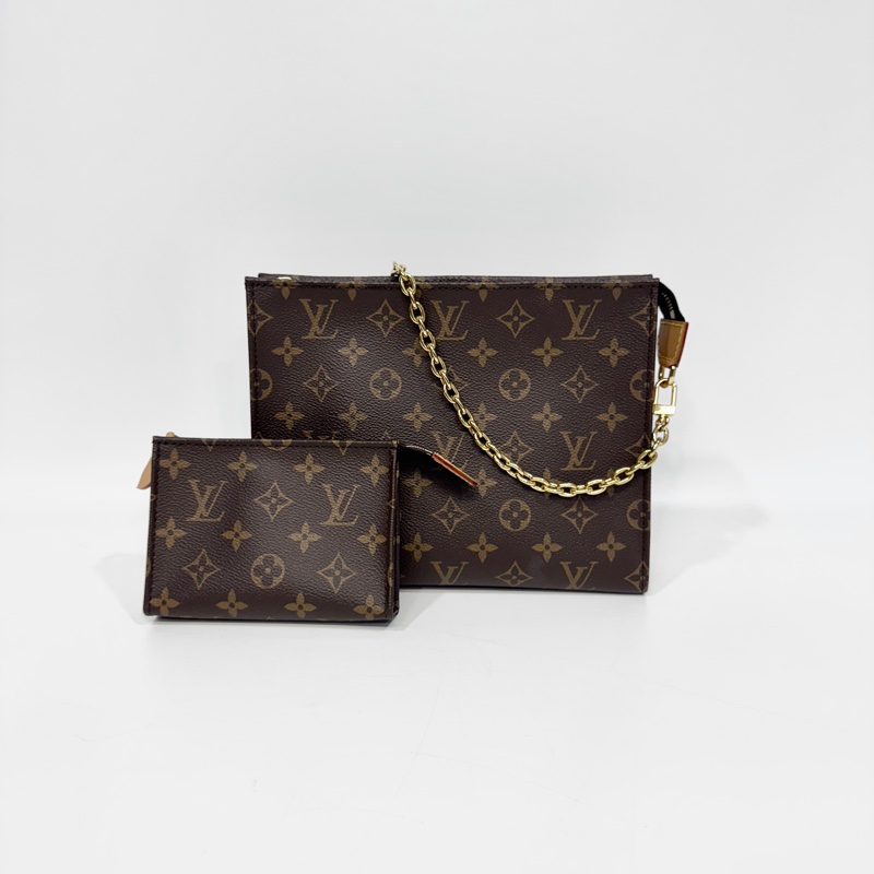 🥨近全新路易威登新版洗漱包LV原花一字拉鏈Toiltry Pouch On Chain肩背包M81412-2