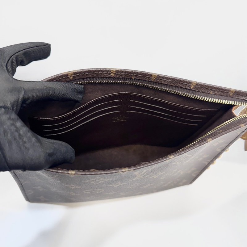 🥨近全新路易威登新版洗漱包LV原花一字拉鏈Toiltry Pouch On Chain肩背包M81412-8