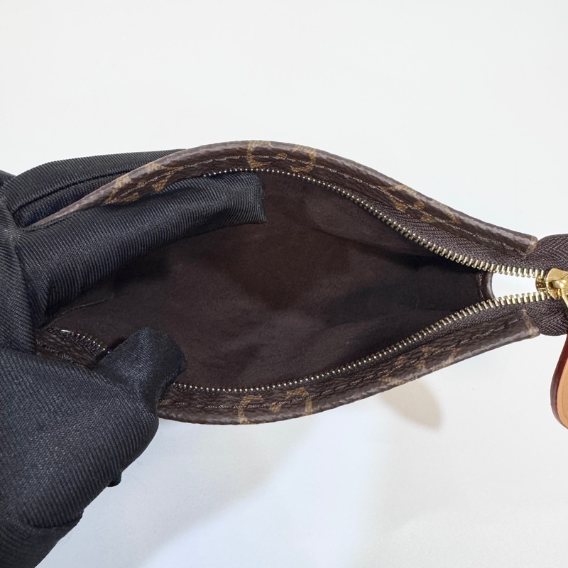 🥨近全新路易威登新版洗漱包LV原花一字拉鏈Toiltry Pouch On Chain肩背包M81412-15