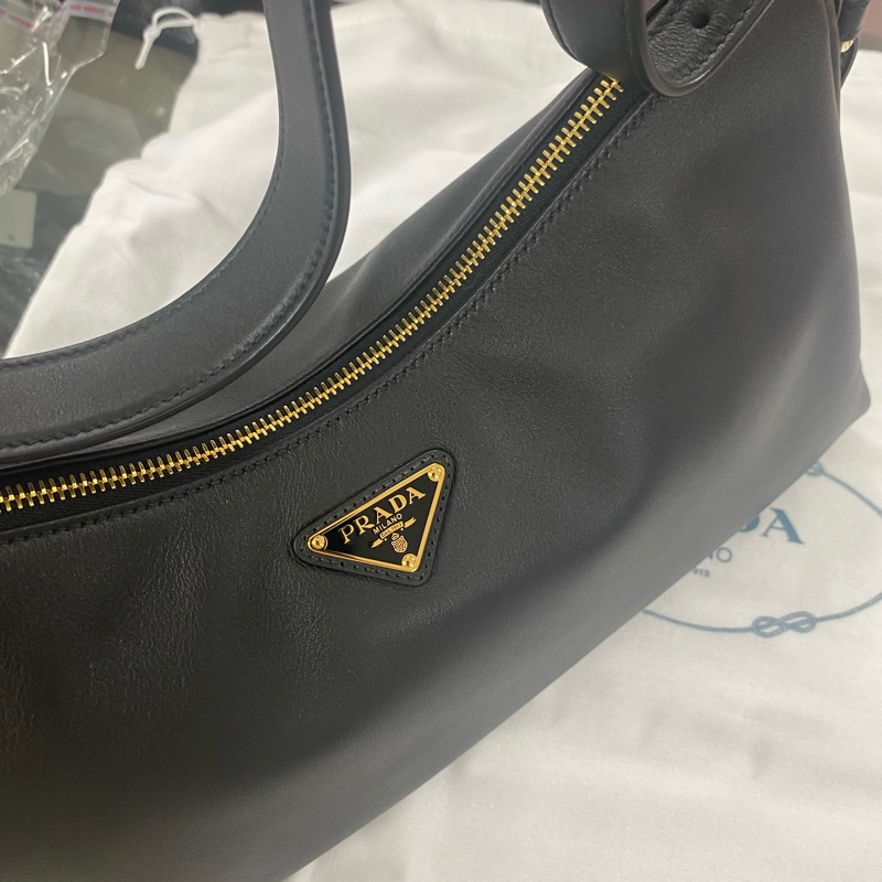【促銷品] Prada 1BC231 Aimee 大號 光滑小牛皮肩背包 黑色-4