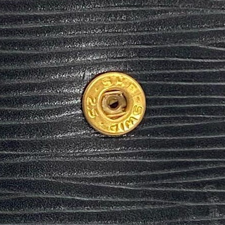 💝FuFu.Style ⟡.·* LV EPI水波紋短夾錢包皮夾-23