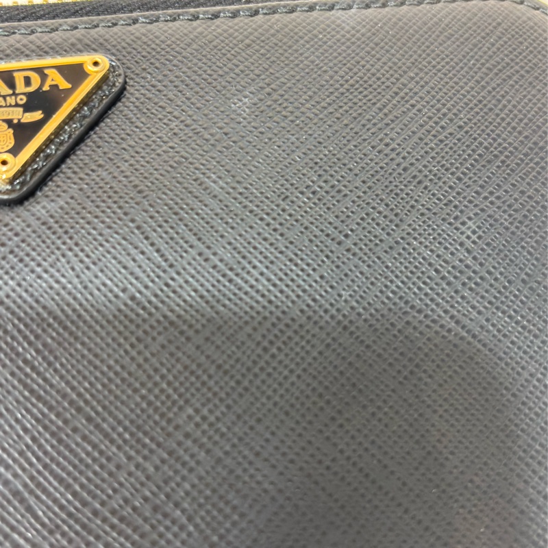 Prada 1BP024黑色防刮牛皮金色三角log鏈條Woc-50