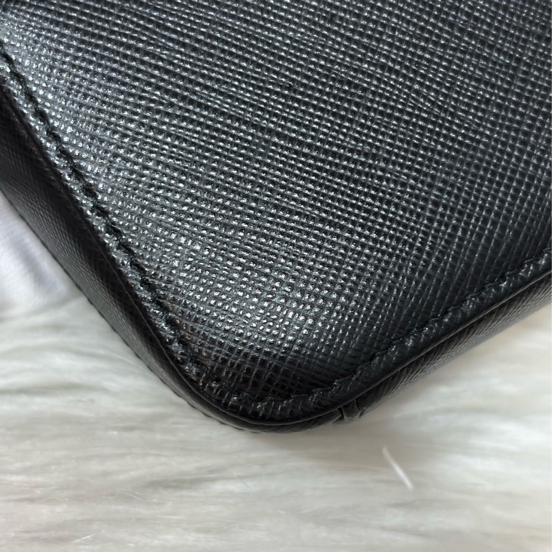 Prada 1BP024黑色防刮牛皮金色三角log鏈條Woc-51