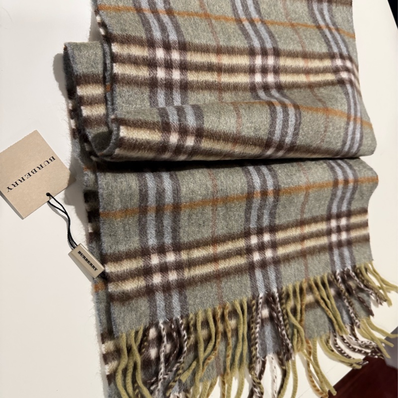 DFS購入原價12500 全新正品BURBERRY100%喀什米爾羊絨圍巾/蘇格蘭制-9