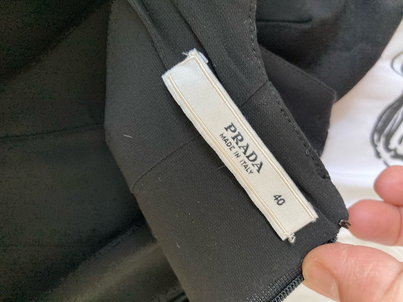 《新歡舊愛》近新正品prada深藍招牌布料背心洋裝40/S-4