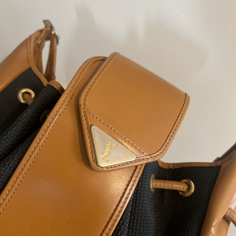 YSL啡色皮革中古特色水桶包 拆除式內袋 可調節肩帶 日本中古-17