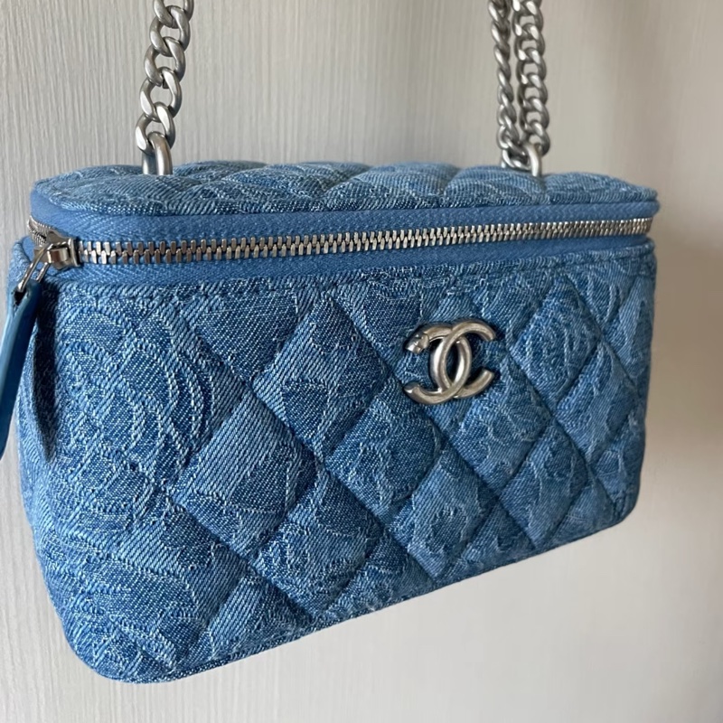 Chanel 愛心調節扣牛仔長盒子-5
