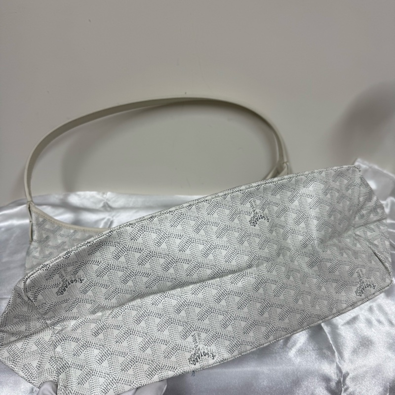 Goyard Hobo White-5