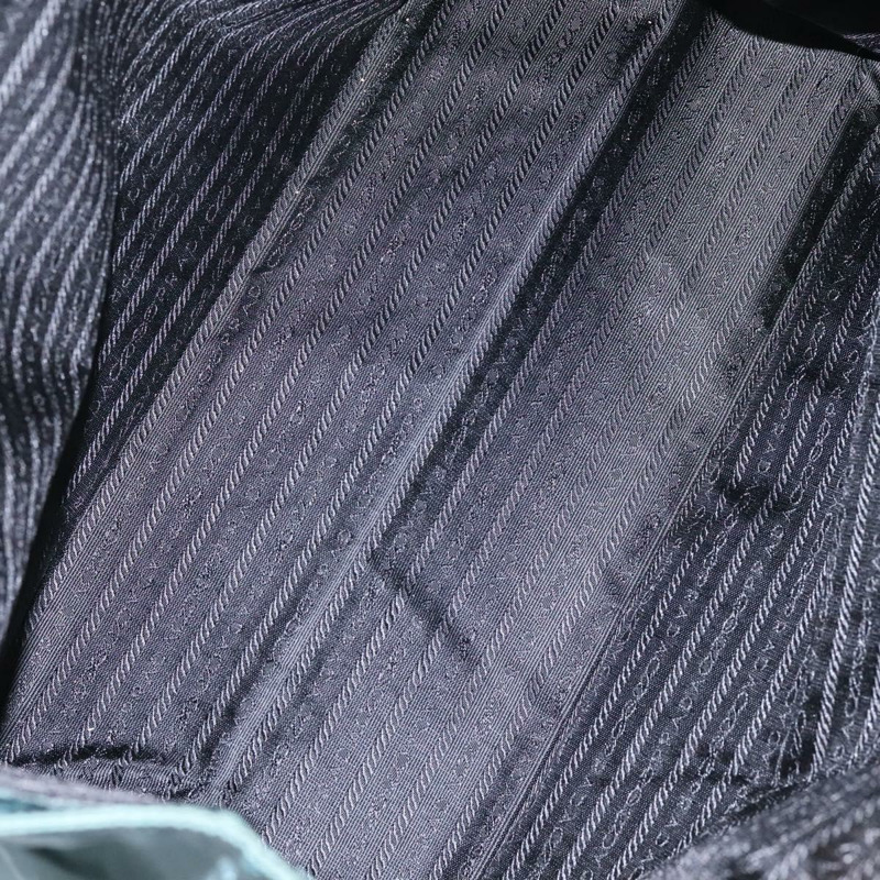【日本直送】PRADA 尼龍卡其色手提包 正品 nb125-10