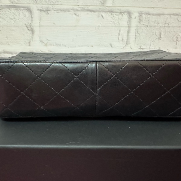 Chanel vintage 黑色COCO翻蓋包-11