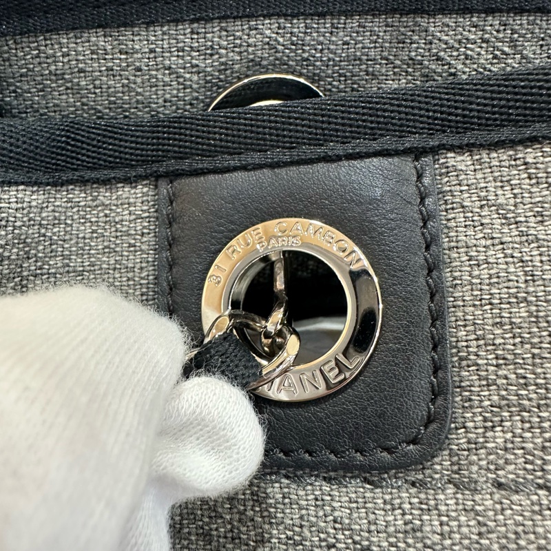 Chanel A67001灰白黑麻棉銀鍊沙灘包 托特包 肩背包-32