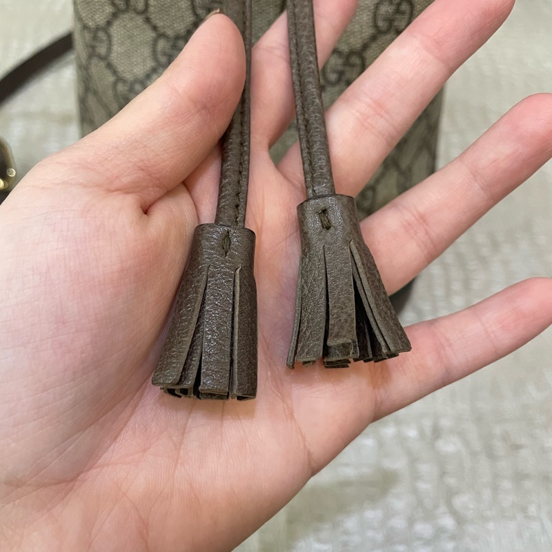 Gucci PVC咖牛皮邊Ophidia mini束口水桶包-10