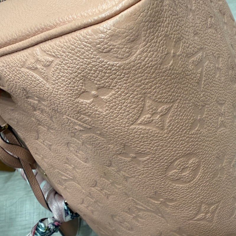 LV SPEEDY 25 全皮壓紋 櫻花粉色 手提斜背包-15